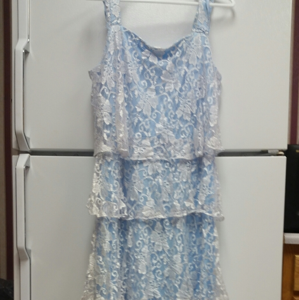 FINAL SALE Ruffle lace maxi dress